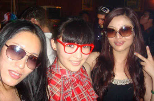 Guilin Crazy Sunglasses Night (May 22, 2009)